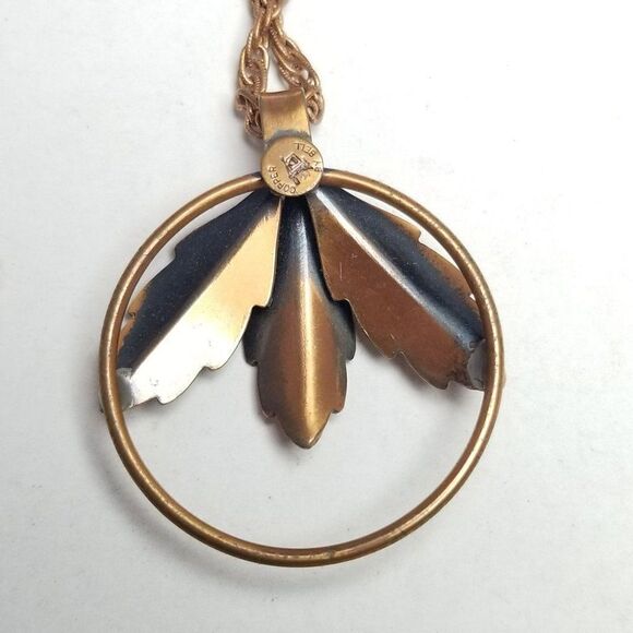 Vintage Bell Trading Post Copper Round Leaf Design Pendant Necklace, estate - Picture 2 of 9